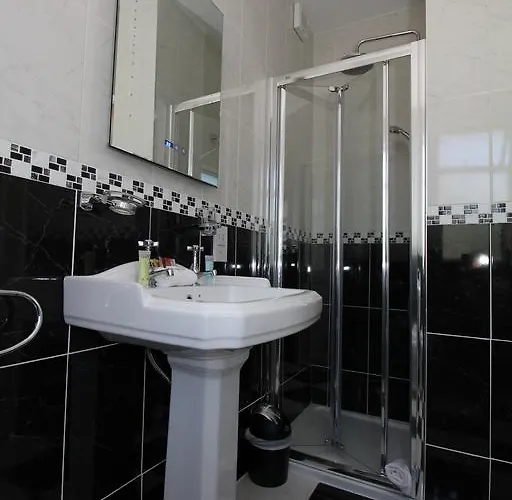 Donnybrook Hall Guest house Dublin