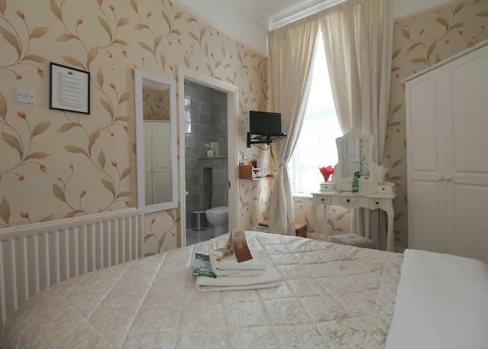 Donnybrook Hall Guest house Dublin