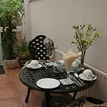 Gæstehus Donnybrook Hall 3*