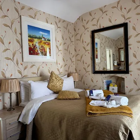 Donnybrook Hall Guest house
