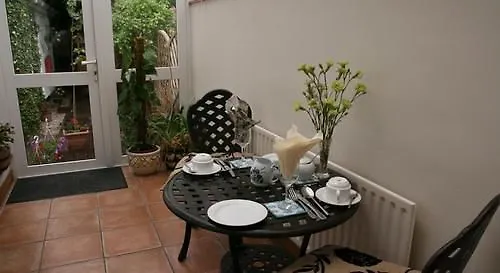 Pensjonat Donnybrook Hall 3*