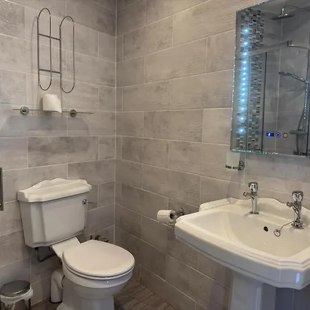 Donnybrook Hall 3* Dublino