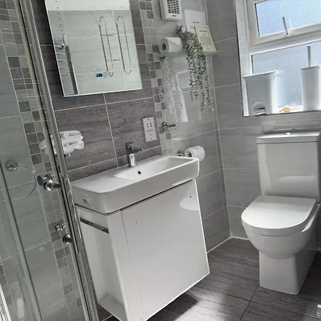 Donnybrook Hall Гостевой дом Дублин