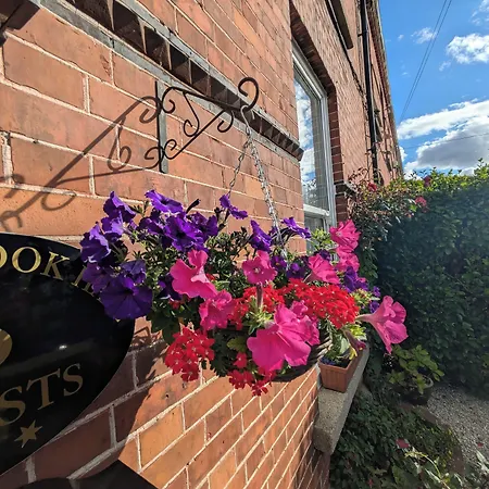 Donnybrook Hall Guest house 3*