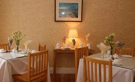 Гостевой дом Donnybrook Hall 3*